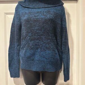 Women's Blue Sweater